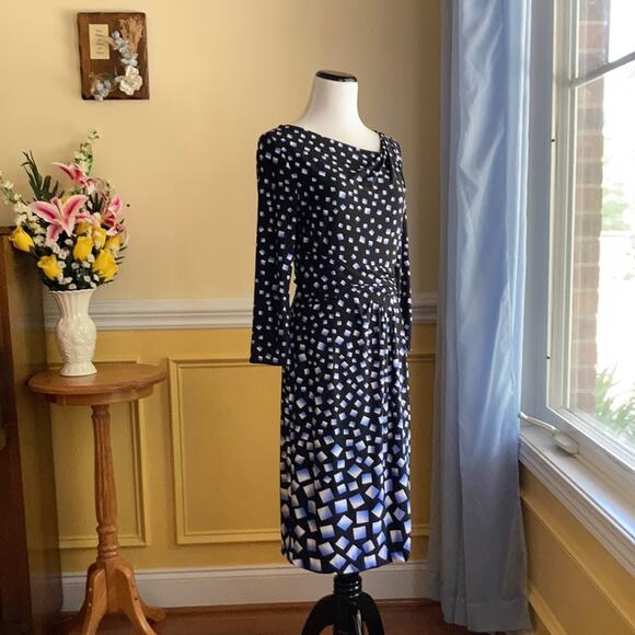 WH/BM Blue & Black Geometric Print Draped Stretch Sheath Dress, Size 4 - Picture 1 of 10